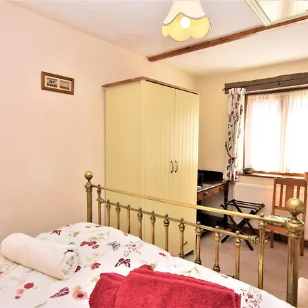 2 Bed In Liskeard Congs
